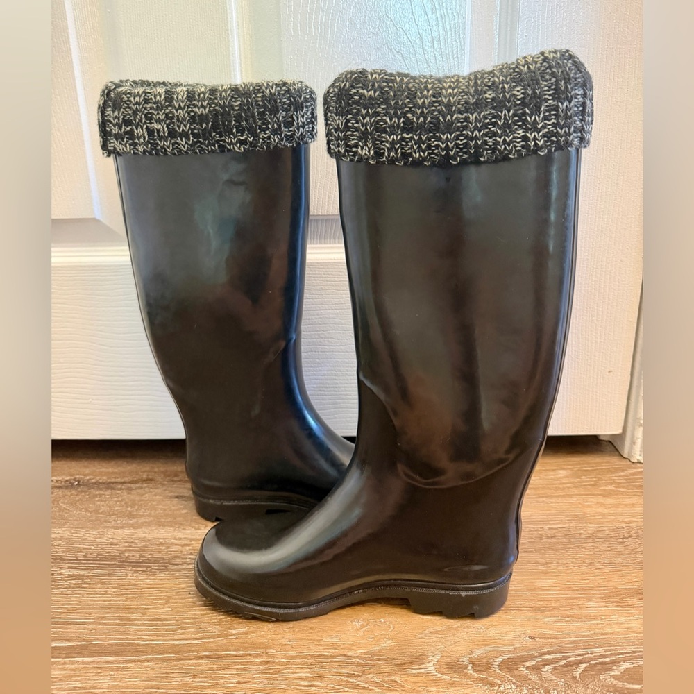 JustFab Rockie Fold Over Cuff Rain Boots in Black, Women’s Size 6 - Picture 6 of 8